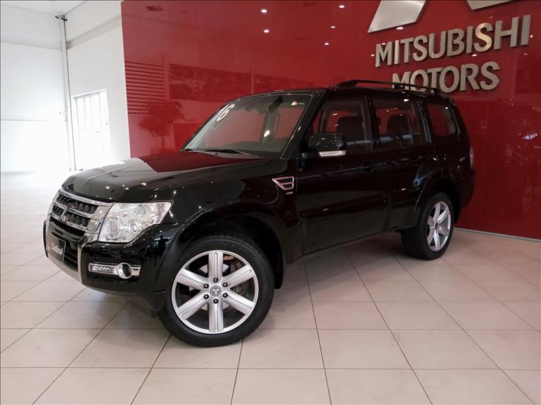 PAJERO FULL 3.8 HPE 4X4 V6 24V PAJERO FULL 3.8 HPE 4X4 V6 24V