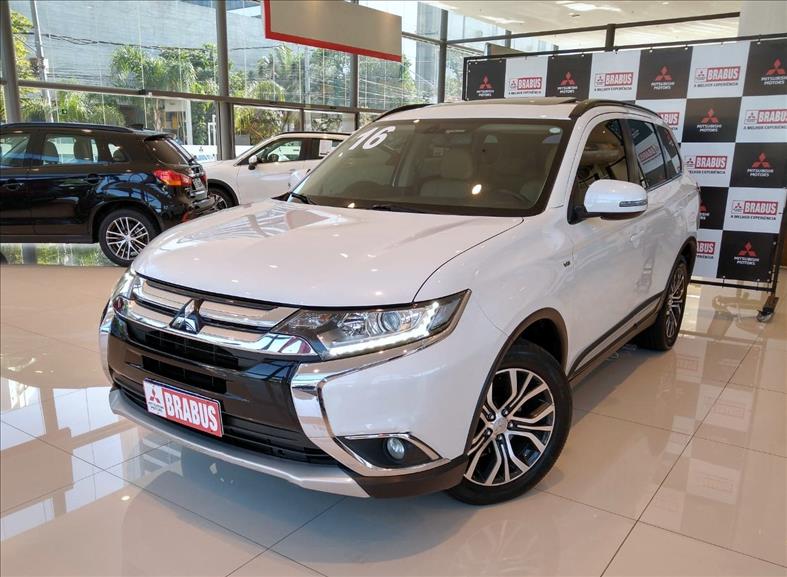 OUTLANDER 3.0 GT 4X4 V6 24V OUTLANDER 3.0 GT 4X4 V6 24V