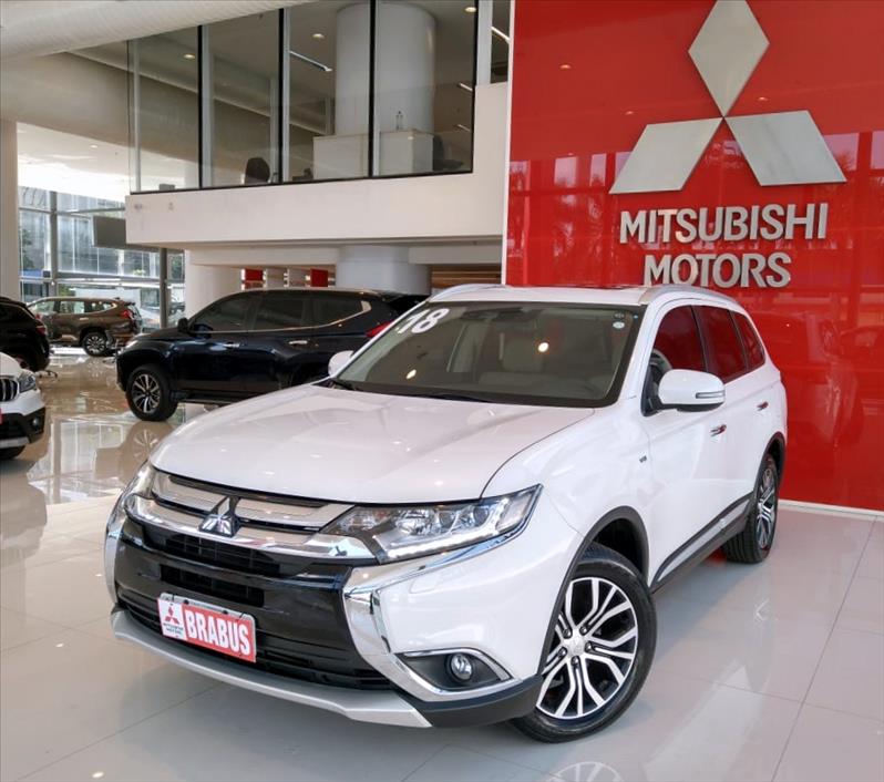 OUTLANDER 3.0 GT 4X4 V6 24V OUTLANDER 3.0 GT 4X4 V6 24V