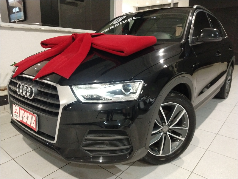 Q3 2.0 TFSI Ambiente Quattro S Tronic Q3 2.0 TFSI Ambiente Quattro S Tronic