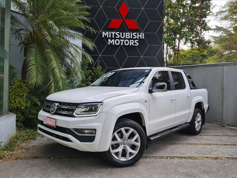 AMAROK 3.0 V6 TDI Highline CD 4motion AMAROK 3.0 V6 TDI Highline CD 4motion