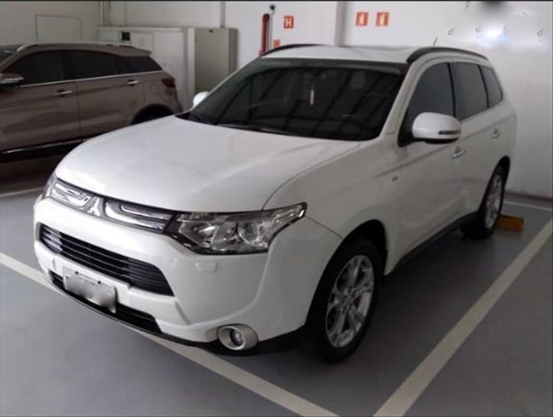 OUTLANDER 3.0 GT 4X4 V6 24V