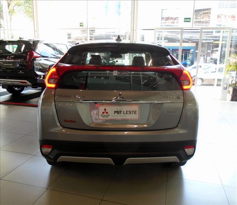 ECLIPSE CROSS 1.5 Mivec Turbo Hpe-s ECLIPSE CROSS 1.5 Mivec Turbo Hpe-s