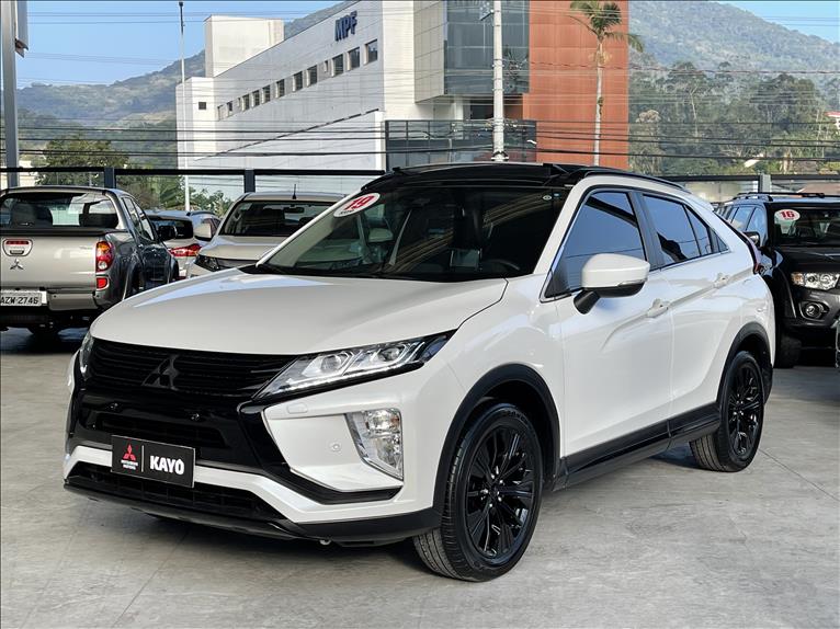 ECLIPSE CROSS 1.5 Mivec Turbo Hpe-s ECLIPSE CROSS 1.5 Mivec Turbo Hpe-s